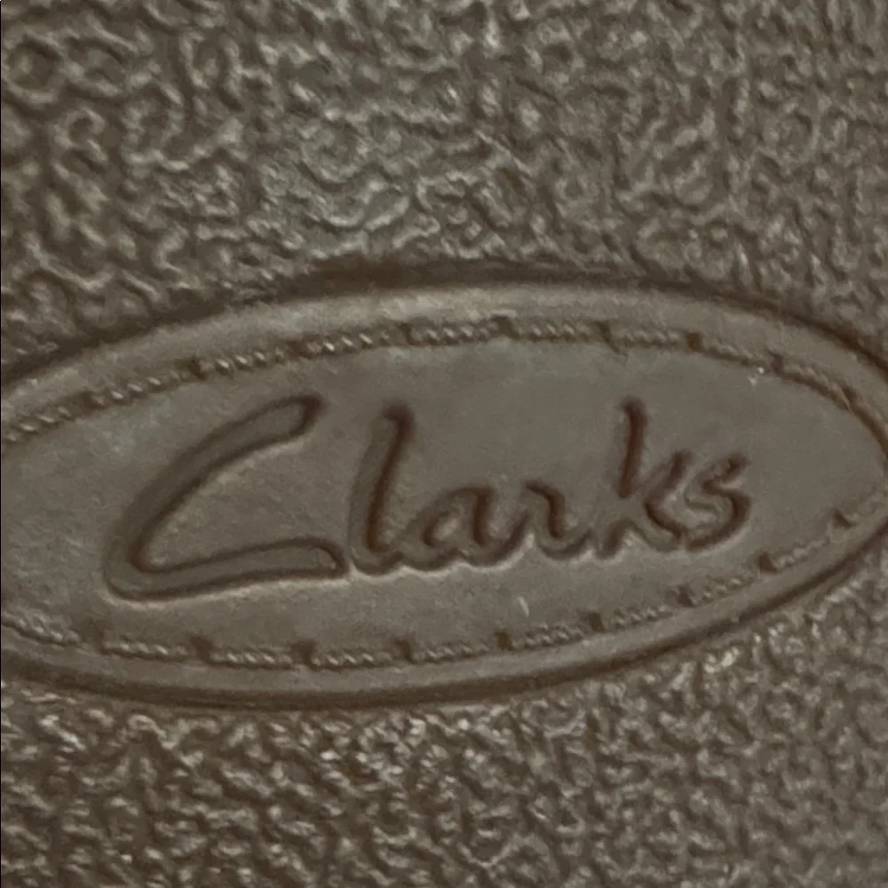 Clarks Black Leather Chukka‎ Boots
